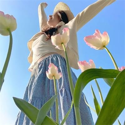 谁的青春不带伤封面